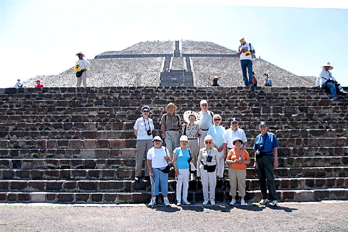 2006_VisitingAnAztecPyramid