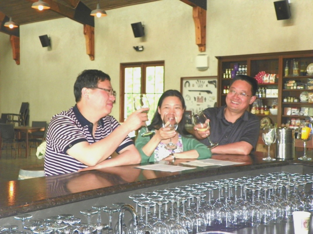 2011 Chinese Educators Visit a Winery